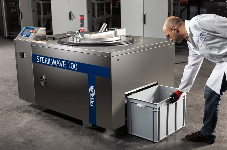Sterilwave 100, grinding medical waste with rotating blades
